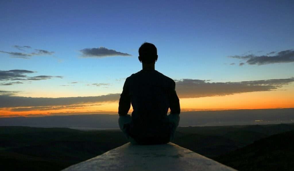 Aprende cómo puedes empezar a meditar desde cero