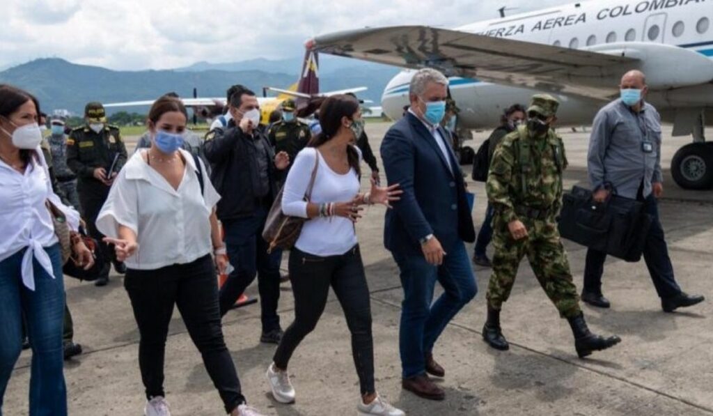 Cali colapsada por 95% de camas UCI ocupadas es visitada por Iván Duque