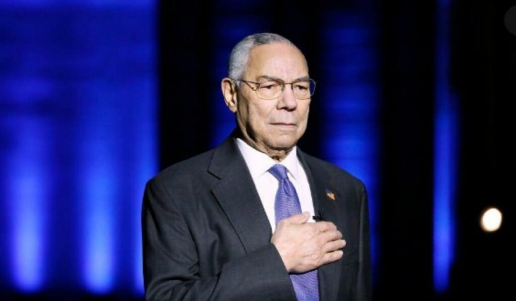 Activistas antivacunas aprovecharían muerte Colin Powell para minimizar las vacunas