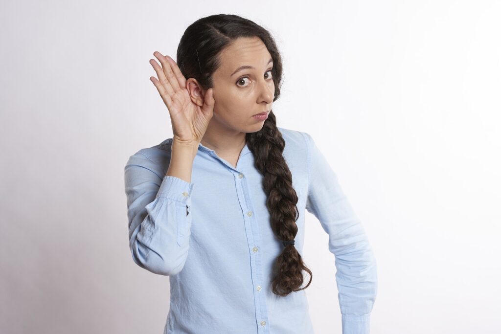 Cuáles son los tipos de problemas auditivos