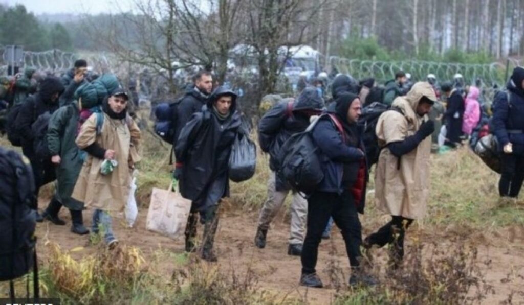 Tensión entre Bielorrusia y Polonia por el arribo de migrantes