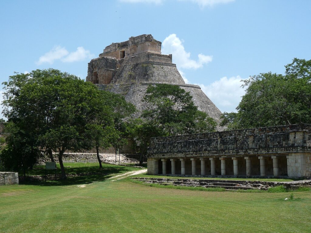 Encontrada embarcación de origen prehispánico gracias a la construcción del Tren Maya