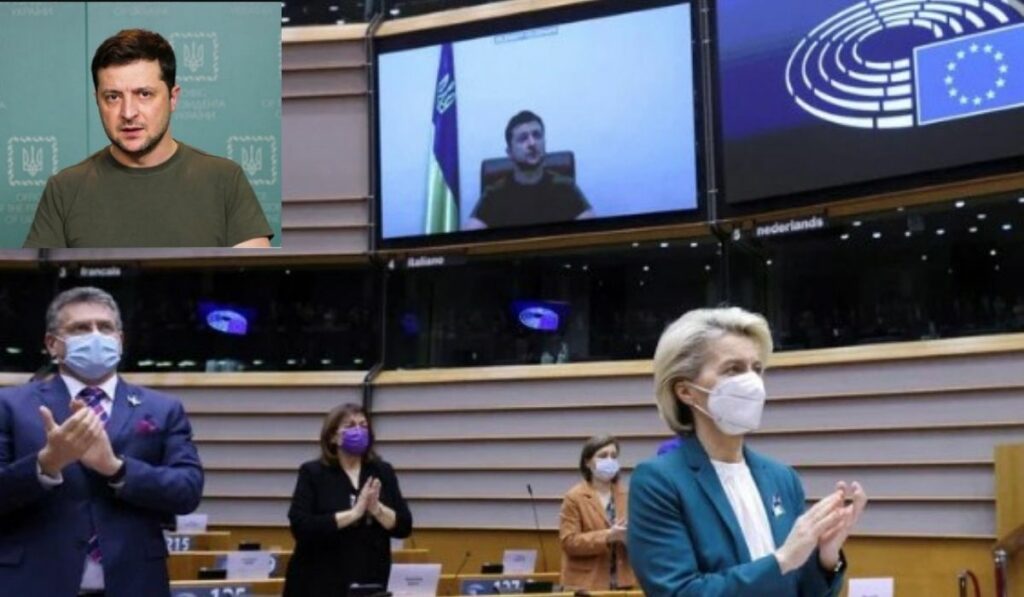 Zelenski es ovacionado por Parlamento Europeo desde videollamada