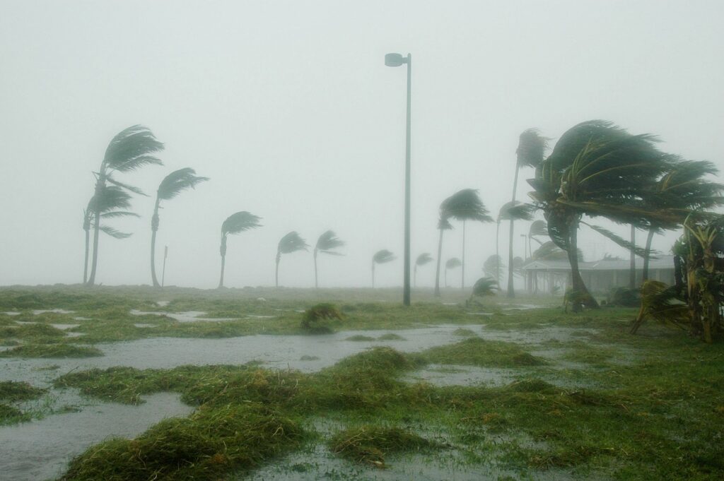 Más de 950.000 habitantes se quedaron sin electricidad en Puerto Rico a causa del huracán Fiona