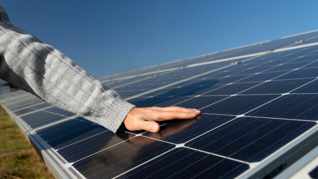 marca de inversores fotovoltaicos Solis Ginglong