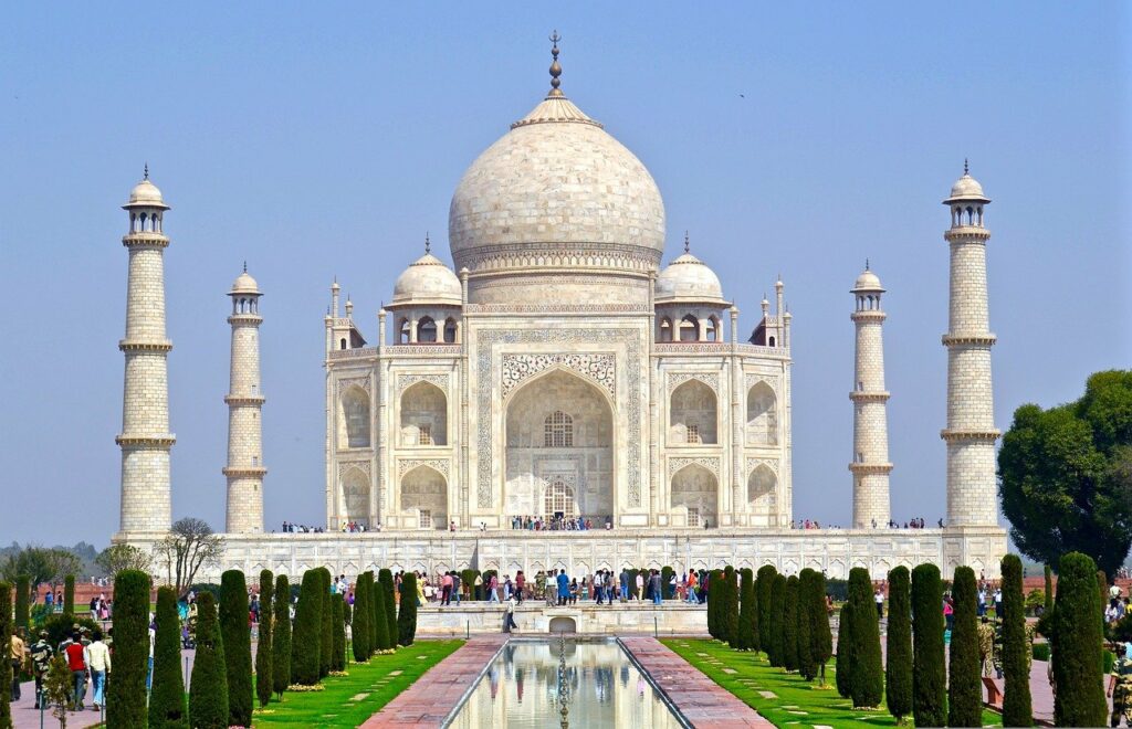 Entradas de iluminación, aire y frescura como el Taj Mahal
