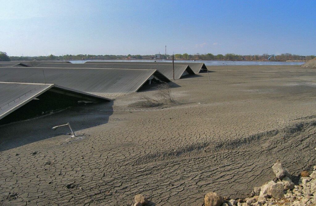 Demanda desestimada sobre el responsable de la erupción del volcán de lodo de Sidoarjo Regency