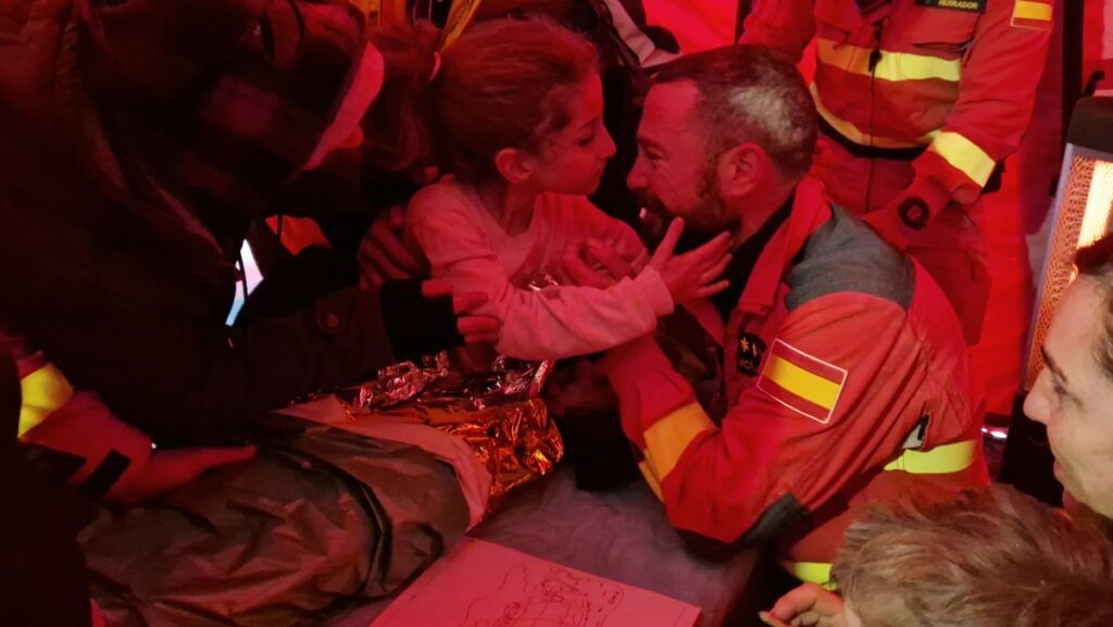 La mejor recompensa para el pelotón cinológico y la UME