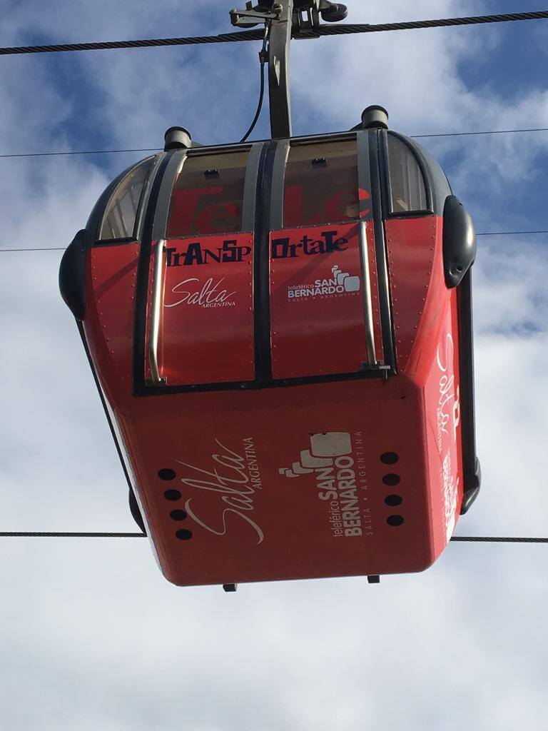 Qué visistar en Salta: teleférico del Cerro San Bernardo