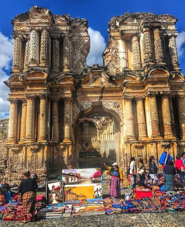 Mercado de artesanías de Antigua