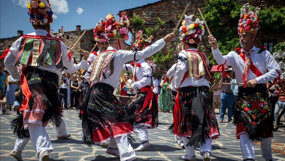 Danzantes de la Octava del Corpus
